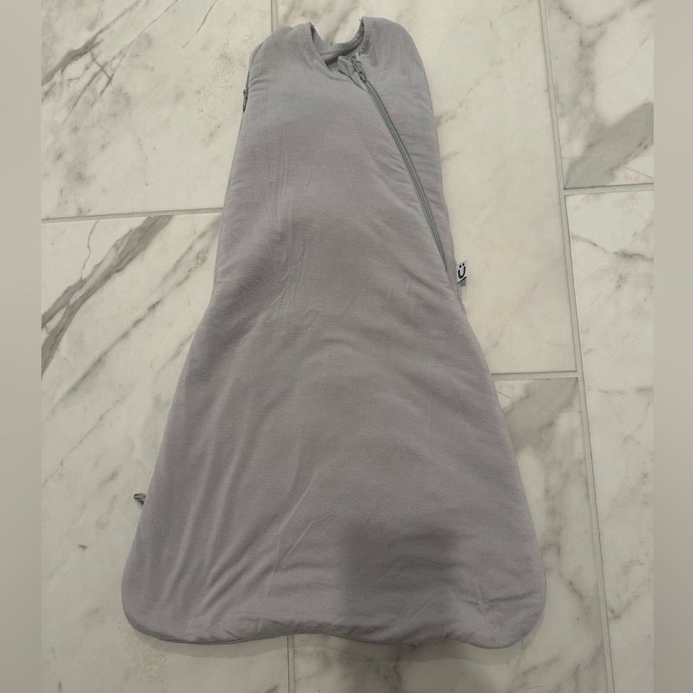 Gunamuna swaddle sleep sack